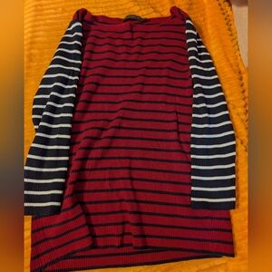 Outback Red Ribbed Stripe 3/4 Sleeve Tee in Red and Navy